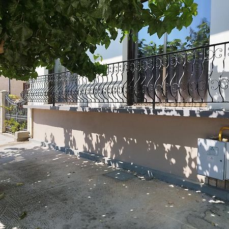 Voulas Guest House โวโลส ภายนอก รูปภาพ
