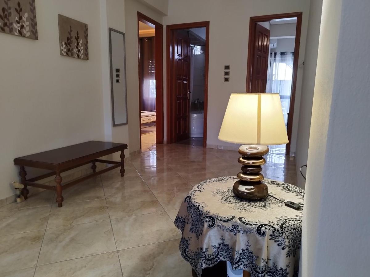 Voulas Guest House โวโลส ภายนอก รูปภาพ